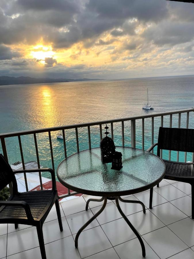 Deluxe Montego Bay Club Studio & Suites Extérieur photo