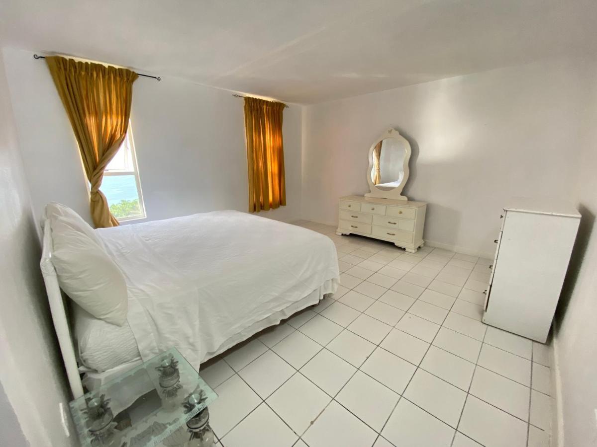 Deluxe Montego Bay Club Studio & Suites Extérieur photo