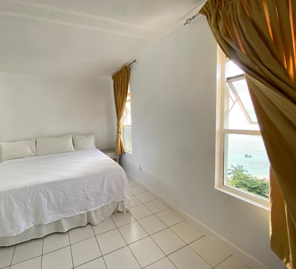 Deluxe Montego Bay Club Studio & Suites Extérieur photo