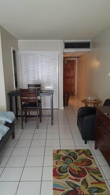 Deluxe Montego Bay Club Studio & Suites Extérieur photo